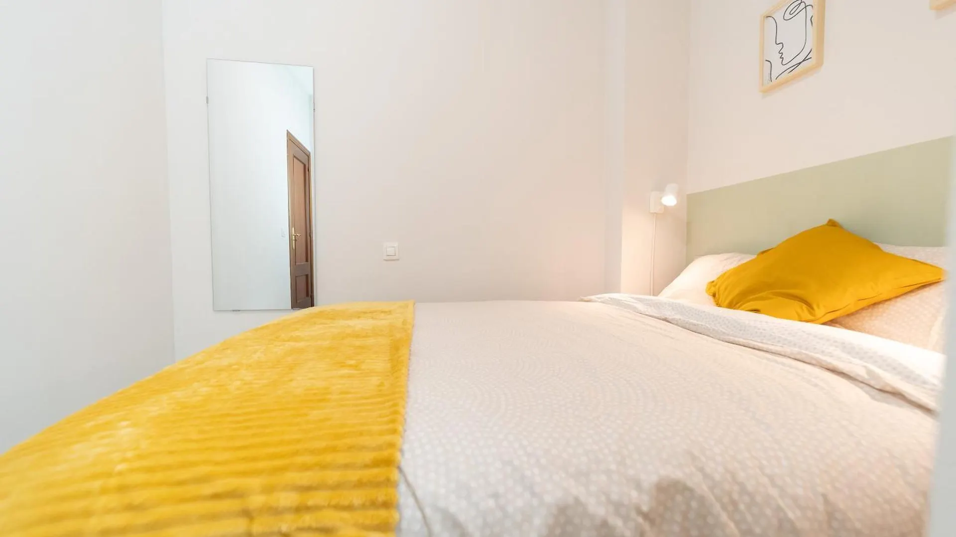 Coconout Beach Las Canteras Just A 5-Minute Stroll Away location